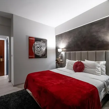 Hotel Lingos 3*