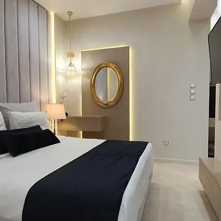 Hotel Lingos 3*