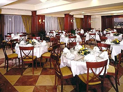 Hotel Lingos 3*