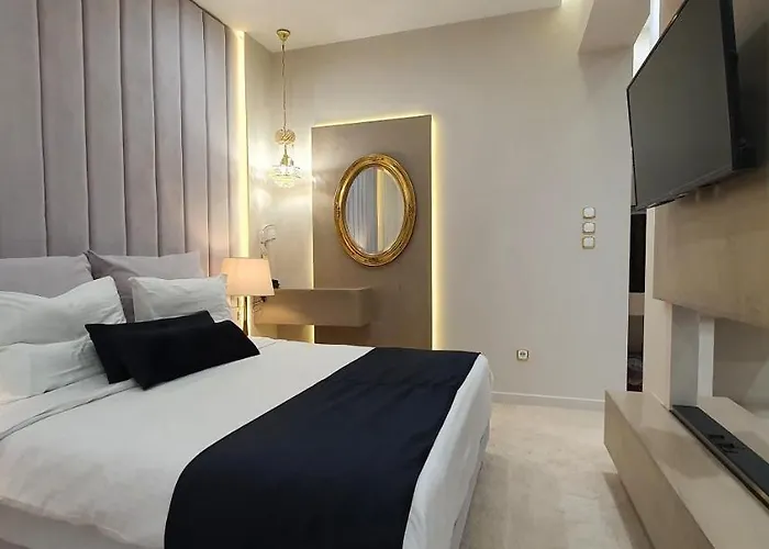 Hotel Lingos 3*